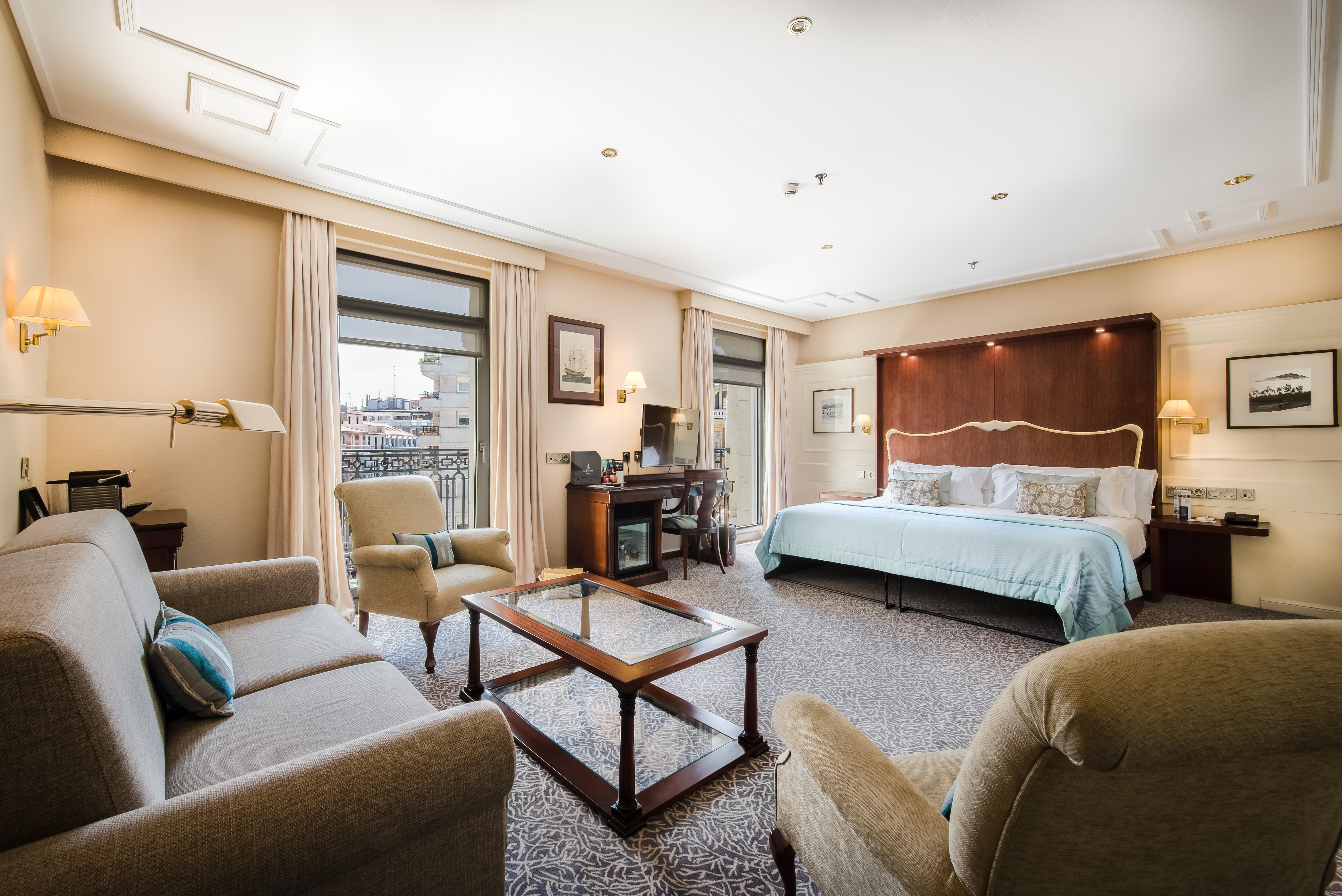 Hotel De Londres Y De Inglaterra — Photos 2